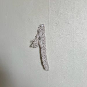 handmade crochet bookmark